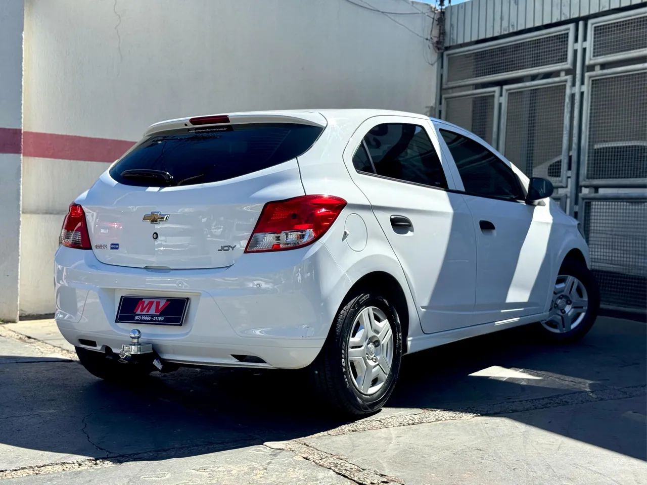 Onix JOY Hatch 1.0 8V Flex Mec. 4P