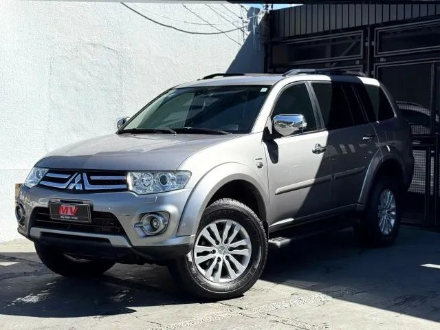 Pajero HPE 3.5 4X4 Flex 5P Aut.