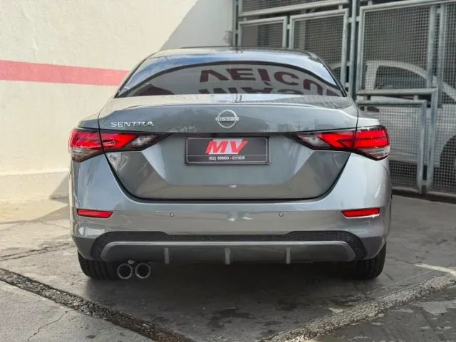 Sentra Exclu. Int. Premium 2.0 16V Aut.