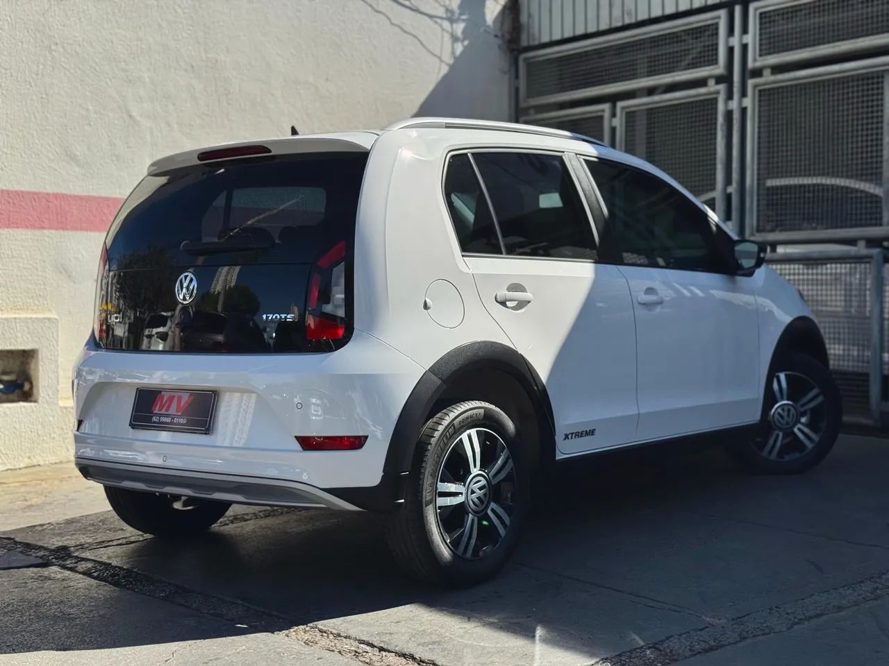 Up! Extreme 1.0 TSI Total Flex 12V 5P